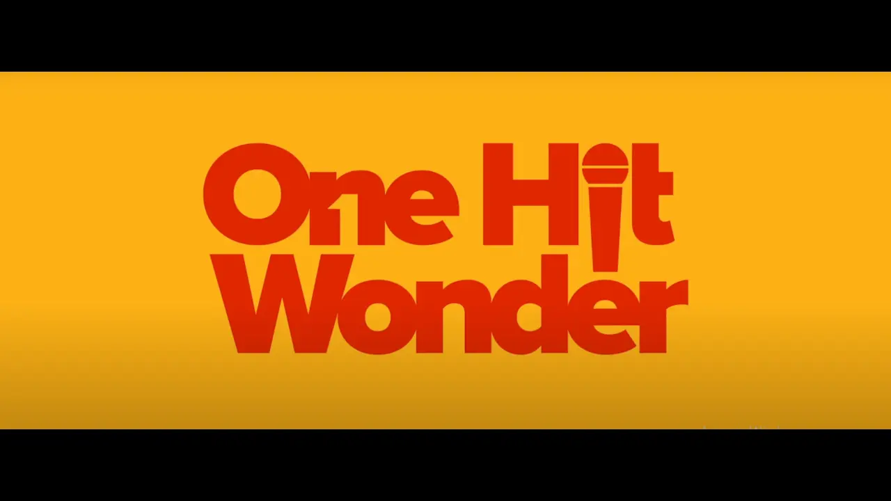 One Hit Wonder (2025): Uma Canção Nostálgica com Notas Mistas 1 One Hit Wonder