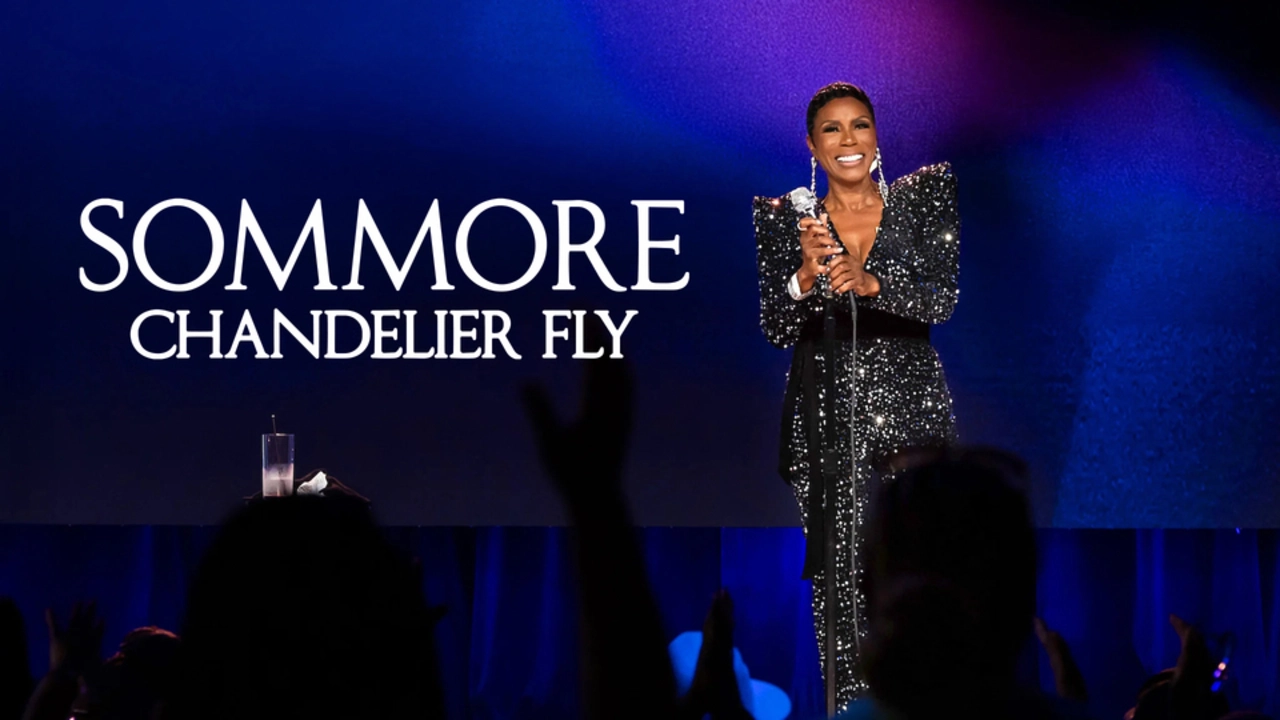 Sommore: Chandelier Fly (2026) – Crítica : Um especial de comédia feroz e sem concessões, sustentado pelo humor ousado e pela visão afiada de Sommore 1 Sommore Chandelier Fly